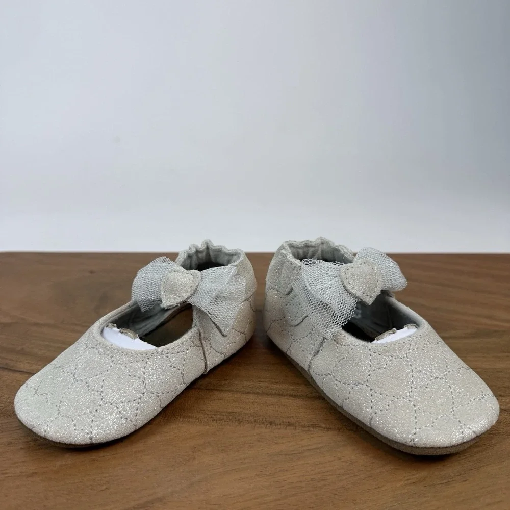New Infant Robeez Soft Soles Desiree Silver Leather Casual Shoes Sz 12-18 Months